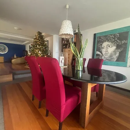 Πανσιόν Bela Vigia 4*