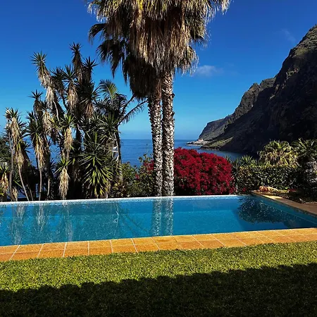 Bela Vigia Konukevi 4*