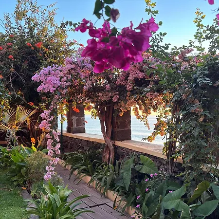 Pensión Bela Vigia Jardim do Mar